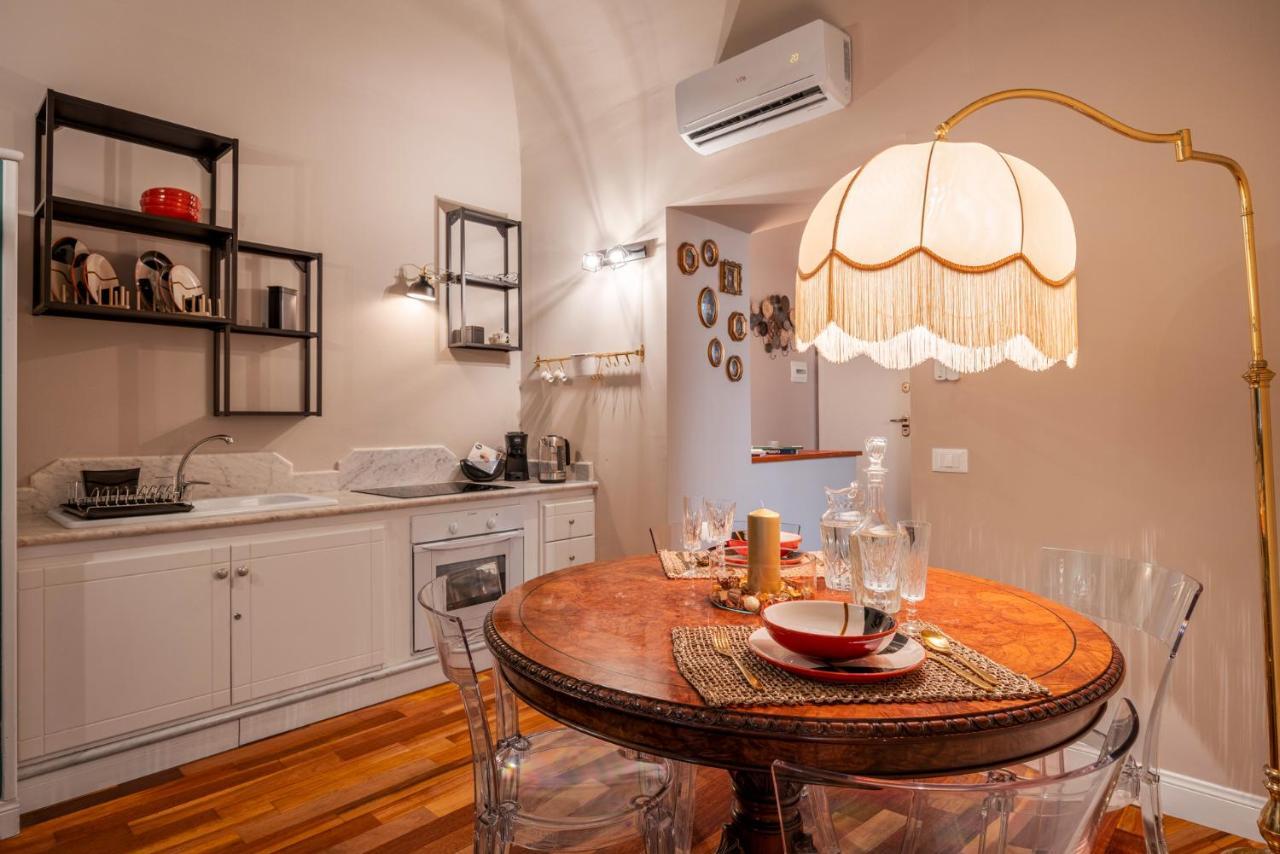 Aurora Apartment By Domus Sicily ปาแลร์โม ภายนอก รูปภาพ